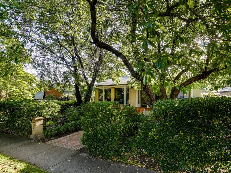 96 Goodwin Street, Lyneham, ACT 2602