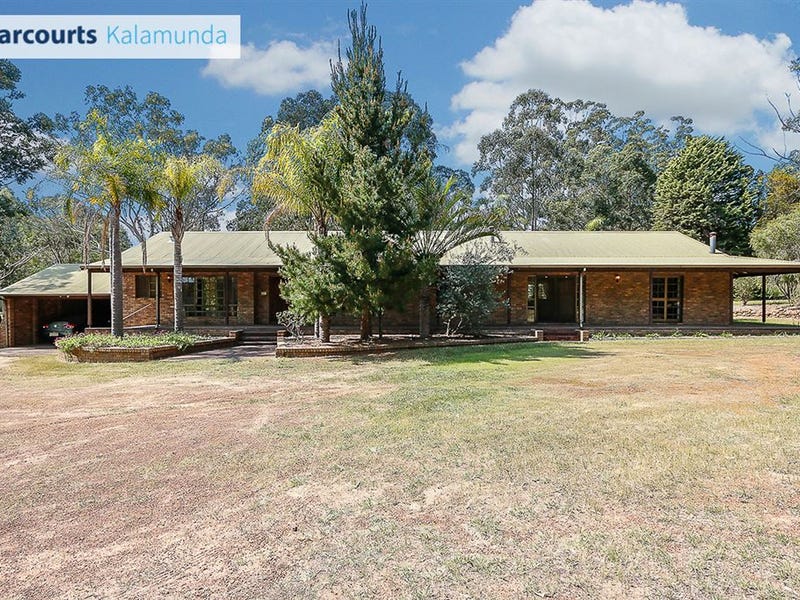 303 Hawtin Road, Forrestfield, WA 6058