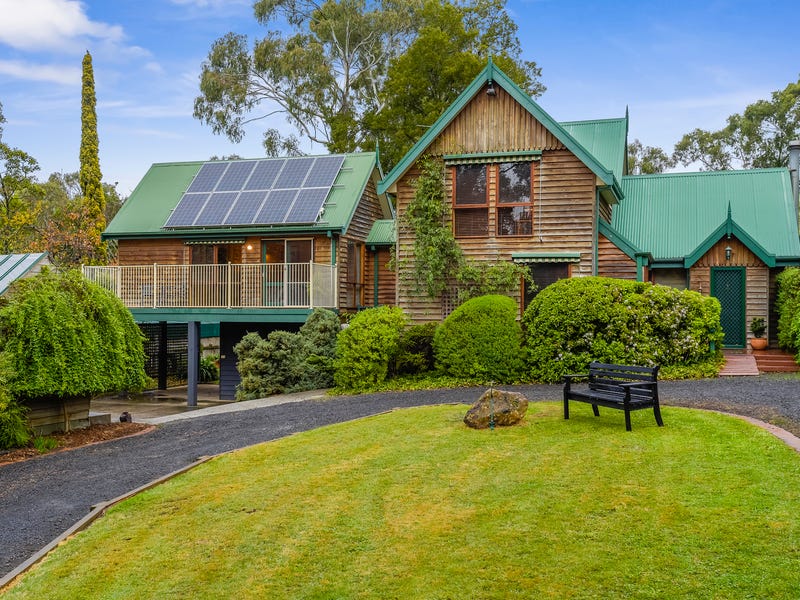 169 Waterfalls Road, Mount Macedon, Vic 3441 House for Sale