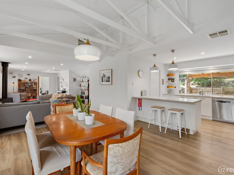 15 Baden Powell Drive, Healesville, Vic 3777 House for Sale