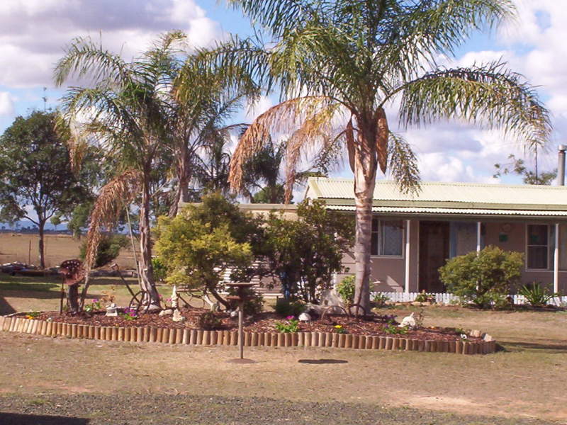 32 Topaz Cres, Lockyer Waters, QLD 4311