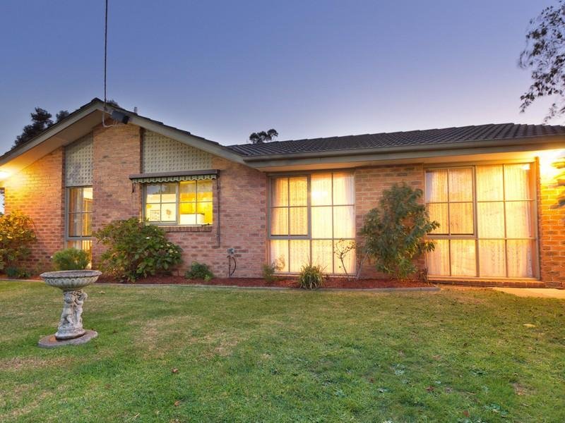 1/28 Wellington Street, Mornington, Vic 3931 Property Details