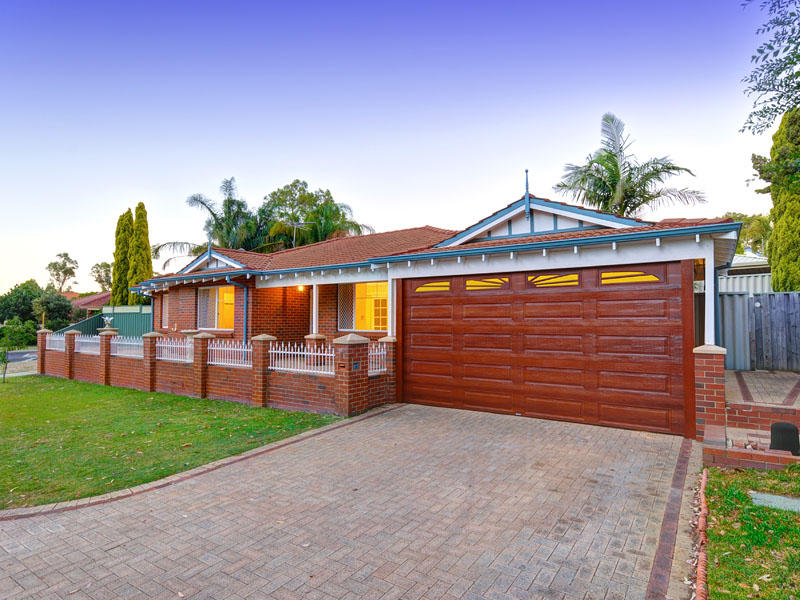 1 Parkwood Avenue, Woodvale, WA 6026 Property Details