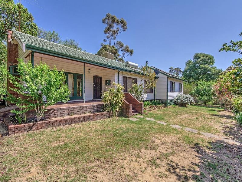 39 Atkins Street, Jarrahdale, WA 6124 Property Details