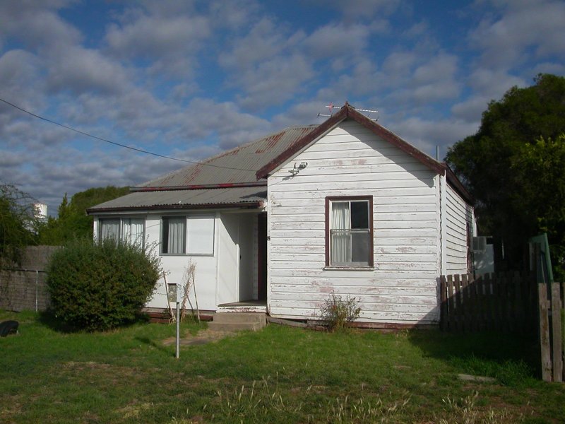 8 Fern Street, Quirindi, NSW 2343 Property Details