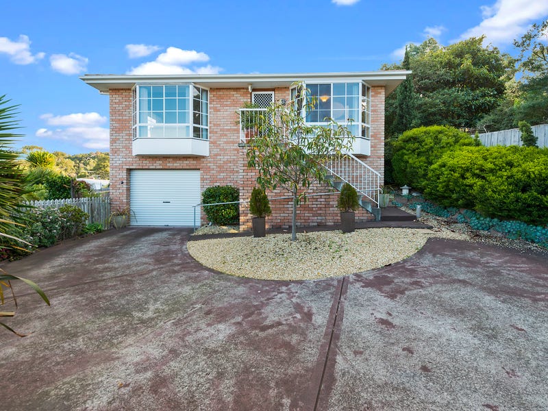 2/44 Gordons Hill Road, Lindisfarne, Tas 7015 Property Details