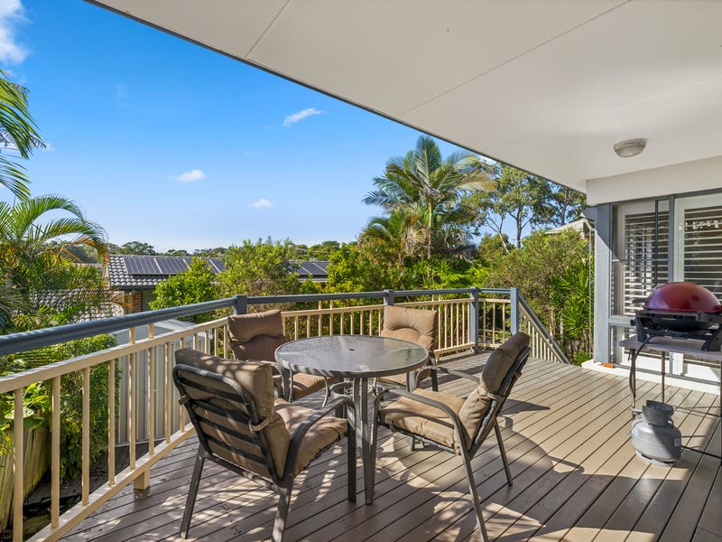4 Crystal Drive, Sapphire Beach, NSW 2450