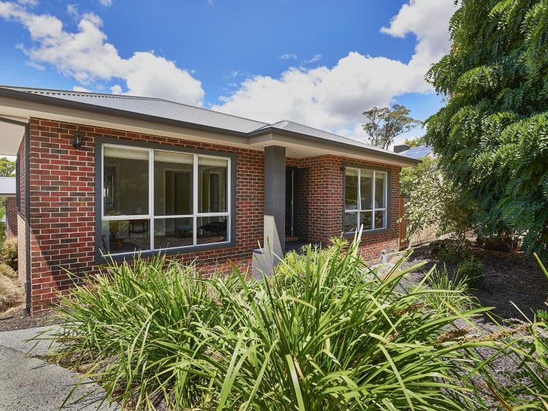 10/8 Humber Road, Croydon North, VIC 3136 10/8 Humber Road, Croydon North, VIC 3136