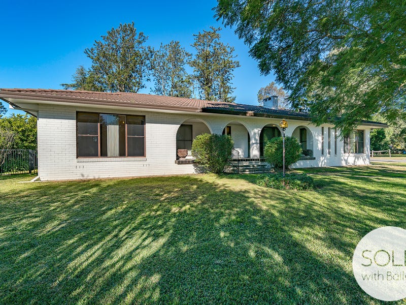 1 Cranston Avenue, Singleton, NSW 2330 Property Details