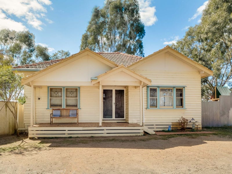 8999 Caldow Road, Woodvale, Vic 3556 Property Details