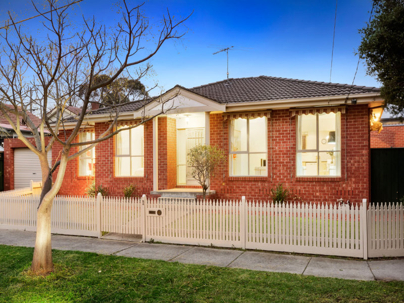2A Norfolk Avenue, Oakleigh, VIC 3166