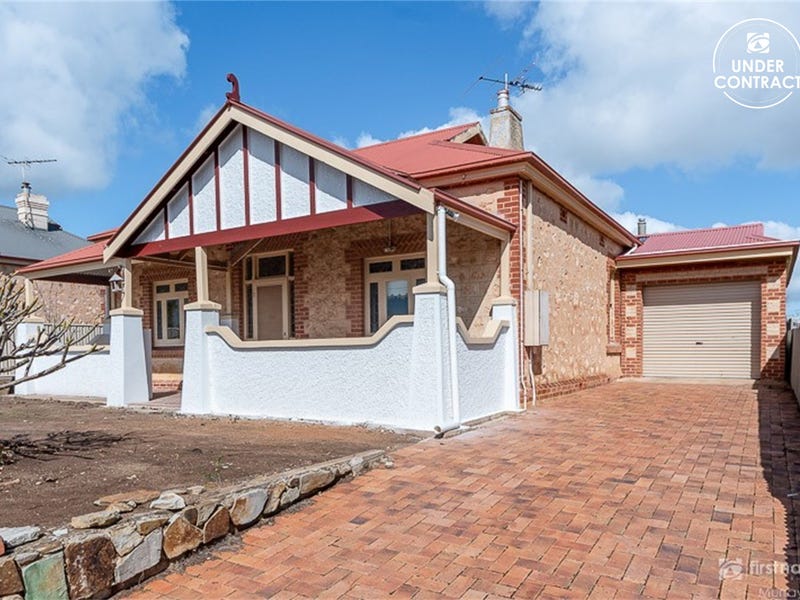 32 Charles Street, Murray Bridge, SA 5253