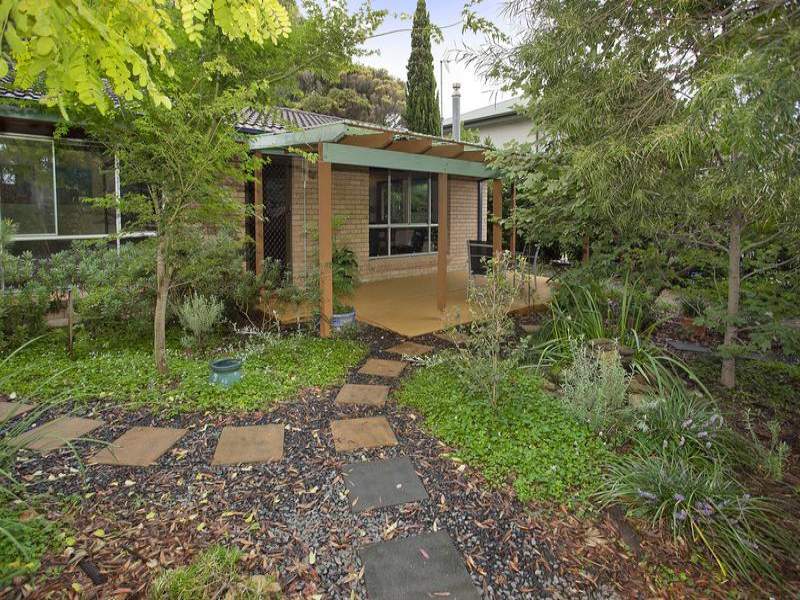 7 Barclay Street, Gerringong, NSW 2534 Property Details