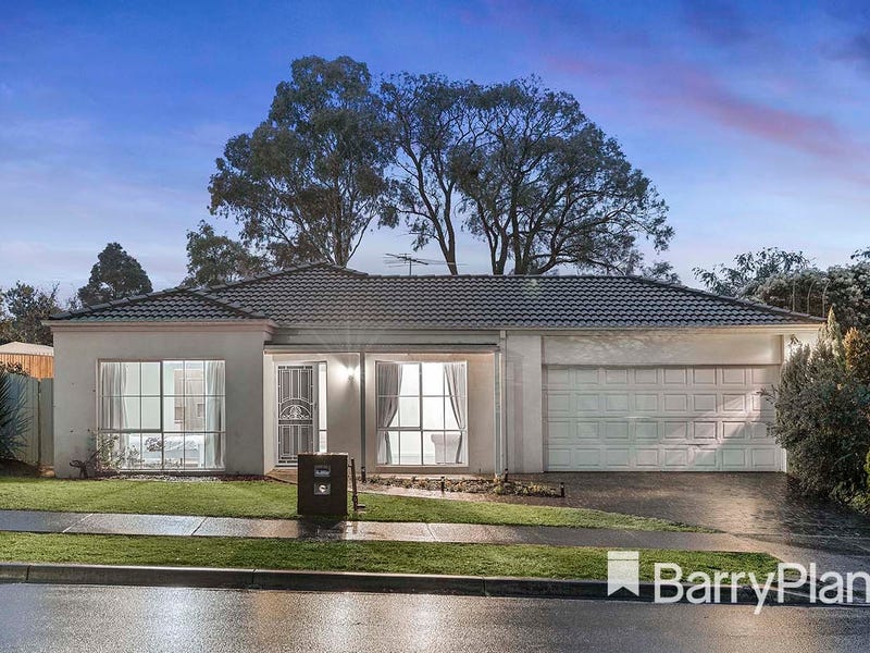 12 Golden Ridge Drive, Croydon Hills, VIC 3136