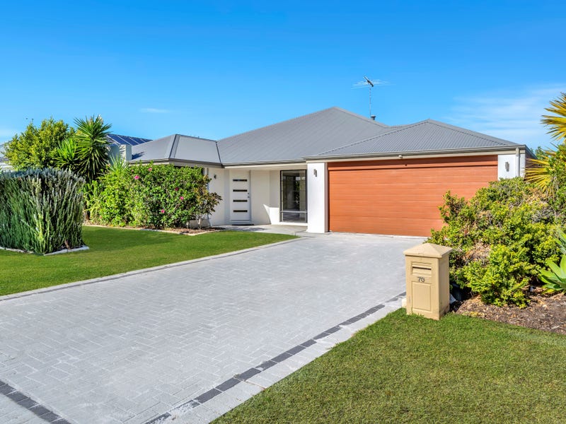 70 Seascapes Boulevard, Halls Head, WA 6210