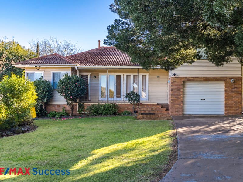 15 Ipswich Street, East Toowoomba, QLD 4350