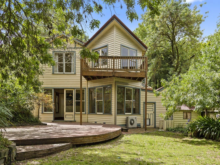 176 Mont Albert Road, Canterbury, VIC 3126