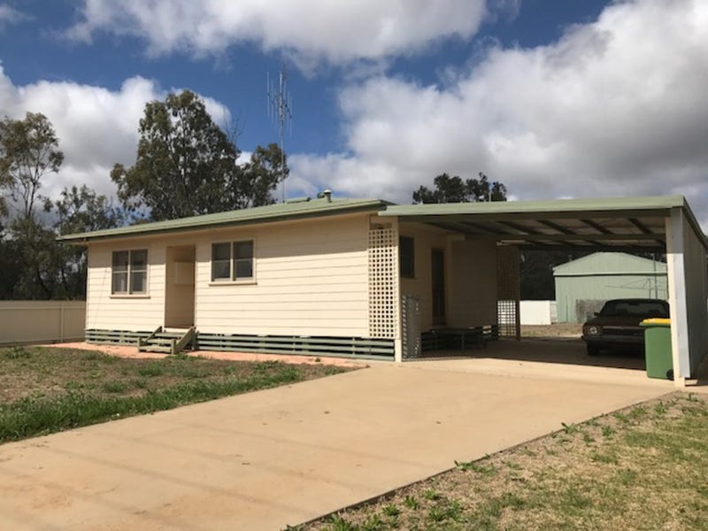 34 Barratta Street, Moulamein, NSW 2733 Property Details