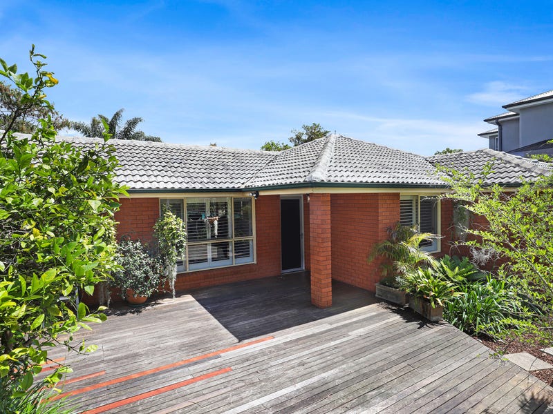 63 Laurina Avenue, Yarrawarrah, NSW 2233 Property Details