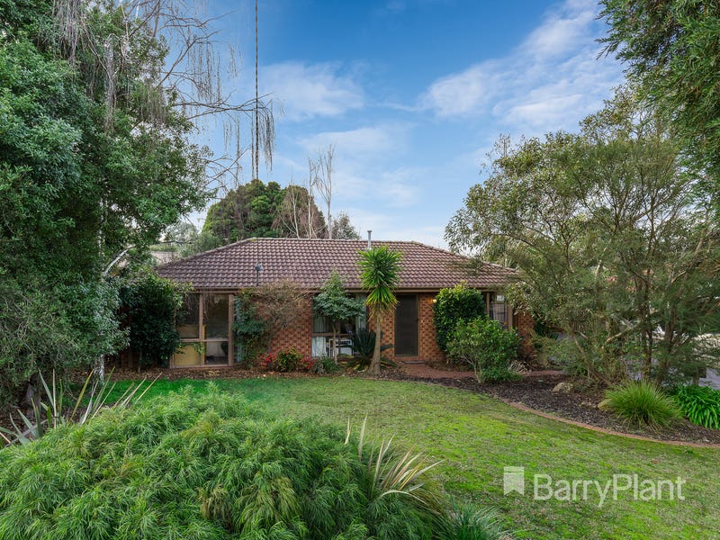 2 Paula Court, Langwarrin, VIC 3910
