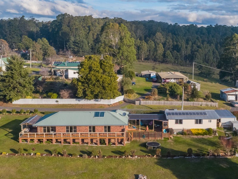 2 Short Street, Branxholm, Tas 7261 Property Details