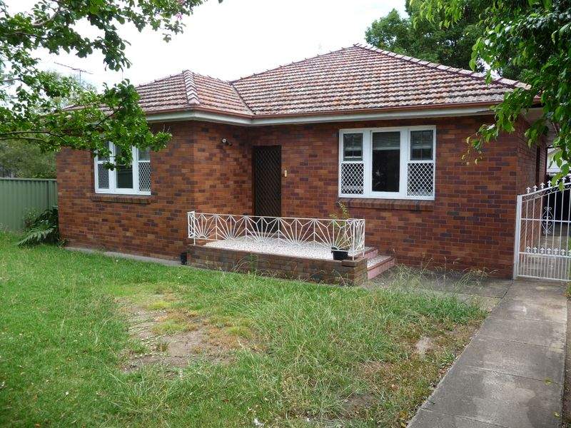 15 Meakin Street, Merrylands, NSW 2160 Property Details