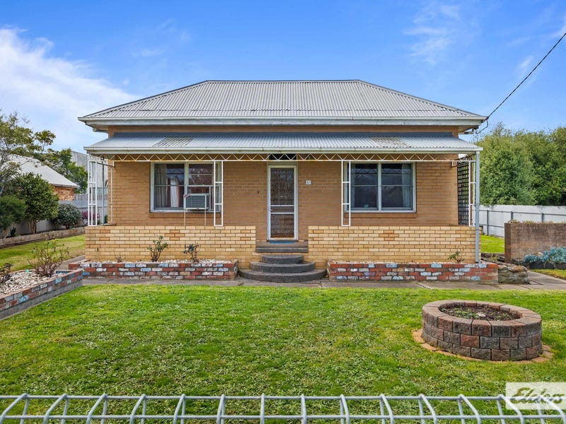61 Moore Street, Ararat, Vic 3377 Property Details