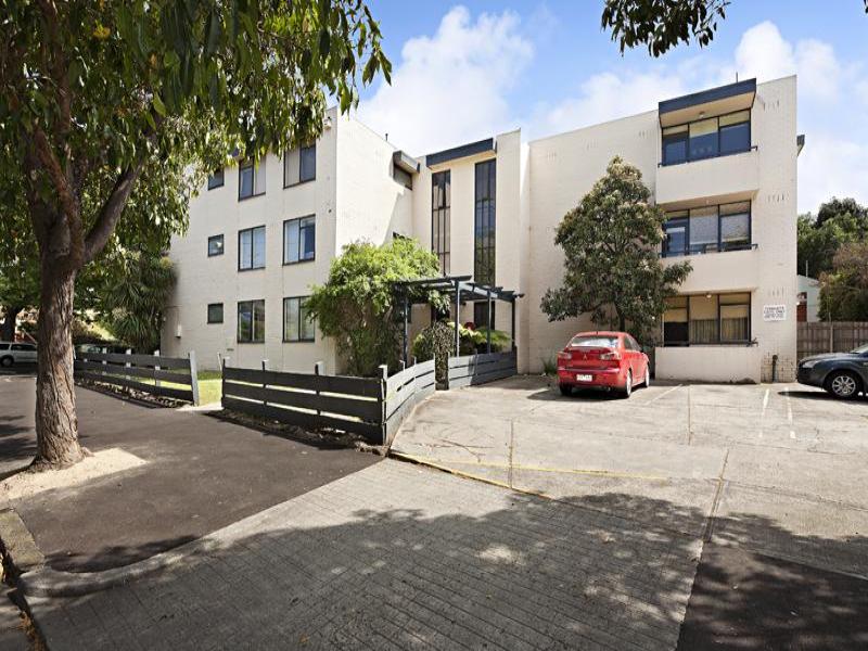 2/29 Eastwood Street, Kensington, Vic 3031