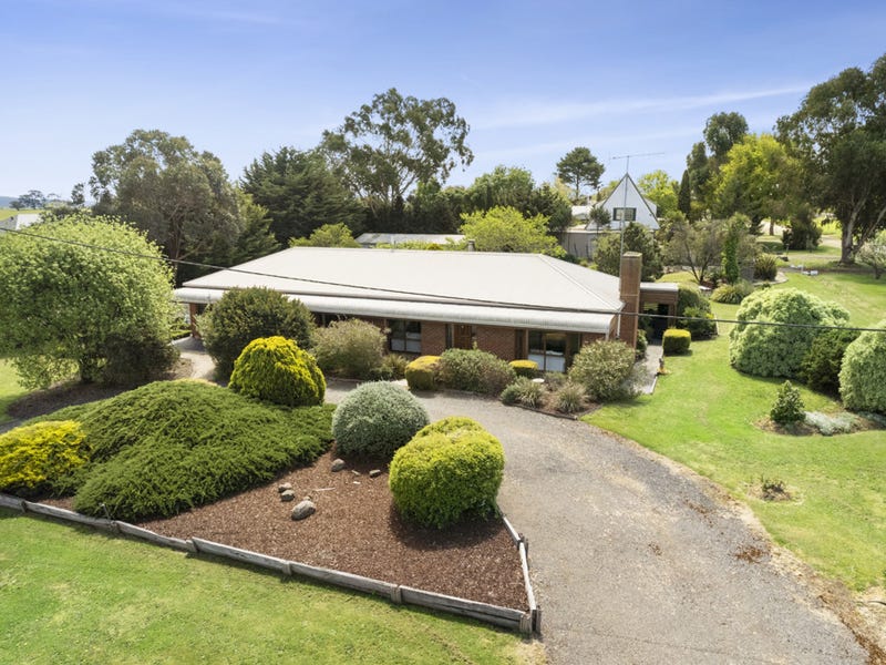 2 Raleigh Street, Malmsbury, Vic 3446 Property Details