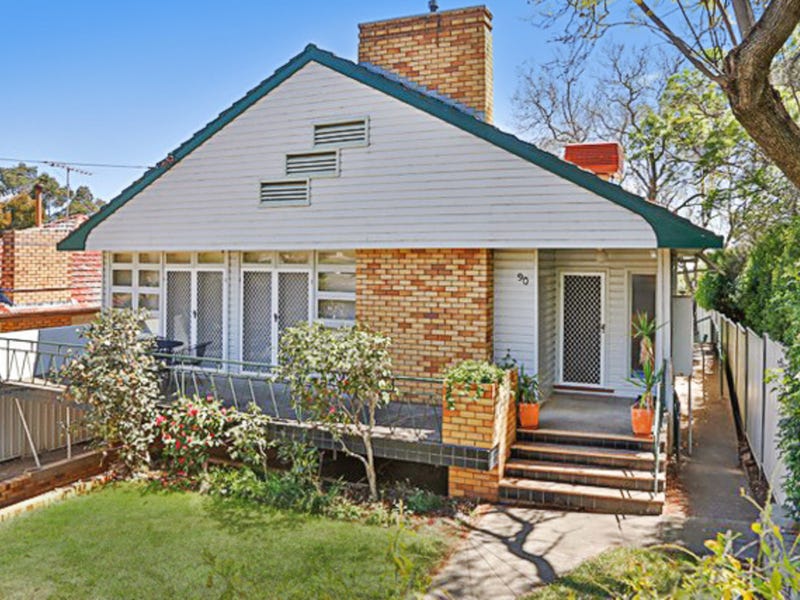 90 White Street, East Tamworth, NSW 2340