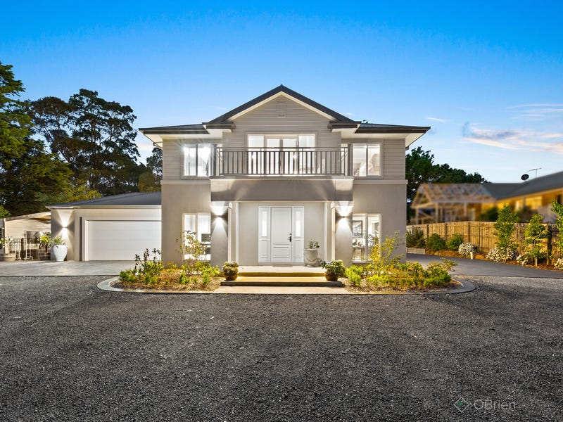 17 Glenwood Road, Narre Warren North, VIC 3804