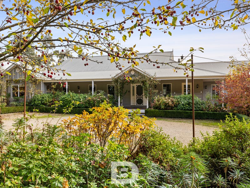 36 Walkers Road, Woodend, Vic 3442 House for Sale