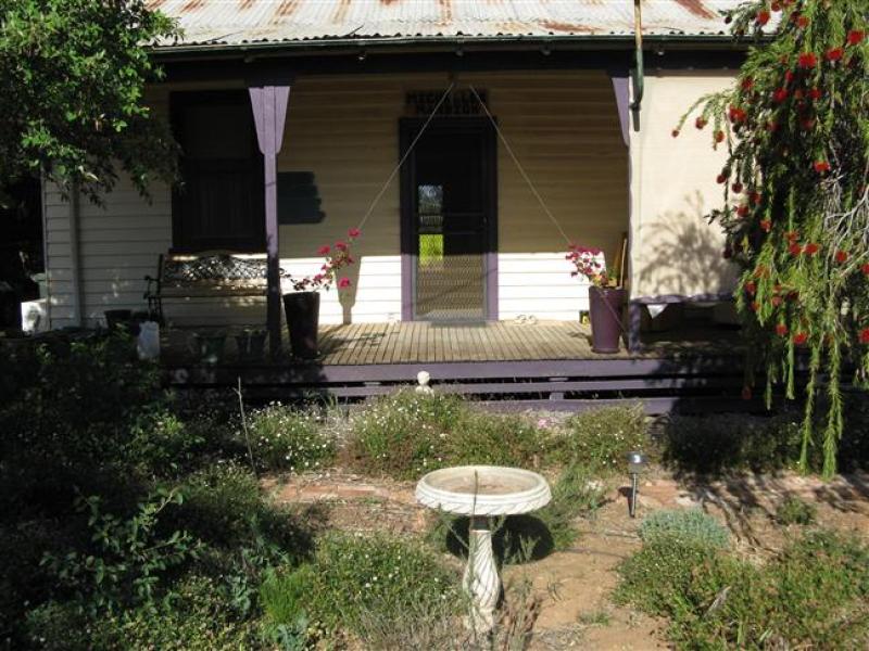 16 Gallagher Street, Sea Lake, VIC 3533