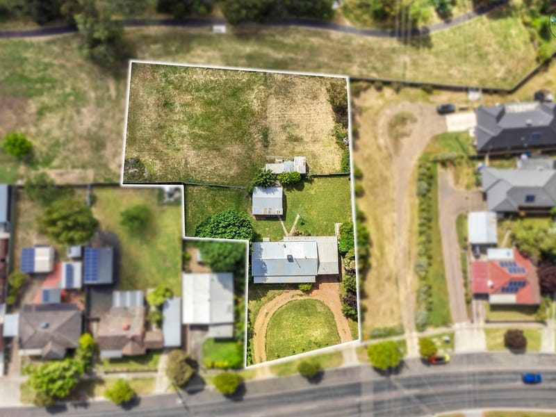 143 Mackenzie Street W, Golden Square, VIC 3555