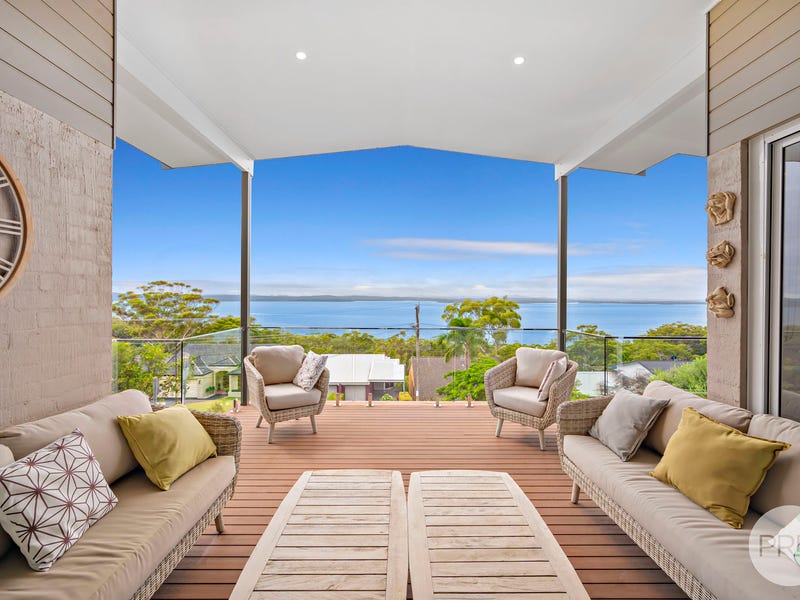 17 Wallawa Road, Nelson Bay, NSW 2315