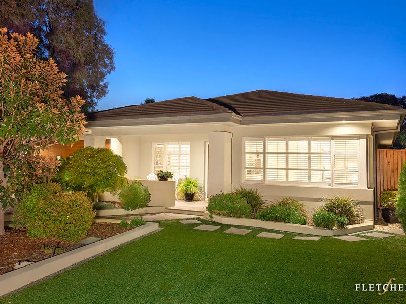 91 Ernest Jones Drive, Macleod, VIC 3085