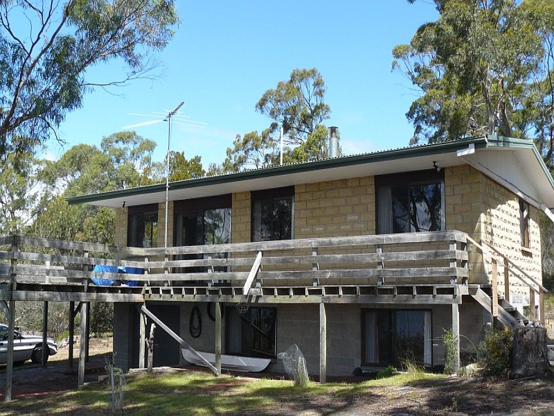 100 Black Jack Road, Sloping Main, TAS 7186