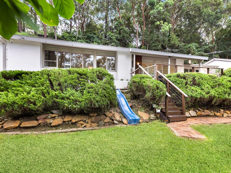 86 Campbell Drive, Wahroonga, NSW 2076 Property Details