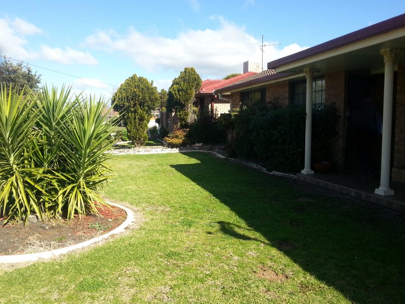 18 Myrl Street, Calala, NSW 2340