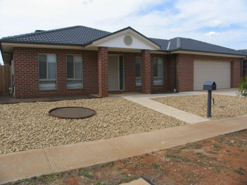 24 Skipton Street, Kurunjang, Vic 3337 Property Details