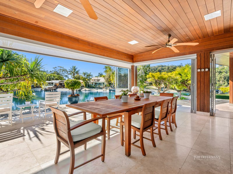 33 Mossman Court, Noosa Heads, QLD 4567