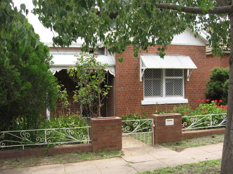 32 Currajong Street, Parkes, NSW 2870 Property Details