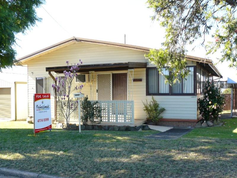 30 Third Street, Warragamba, NSW 2752 Property Details