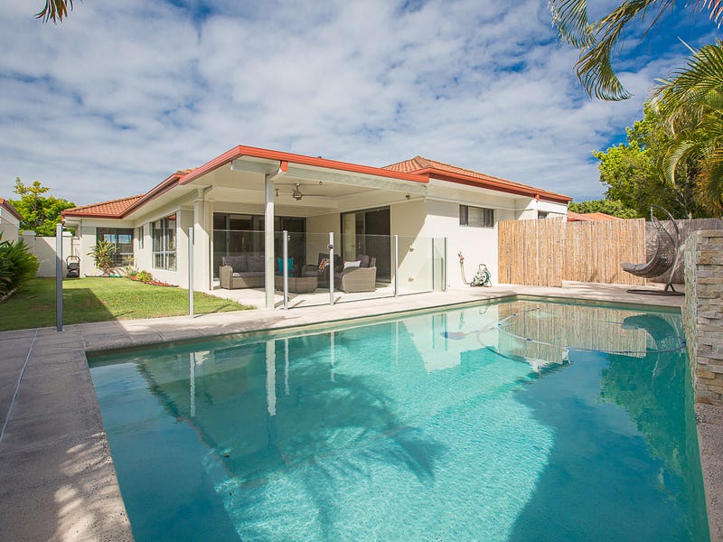 2023 Gracemere Gardens Court, Hope Island, Qld 4212