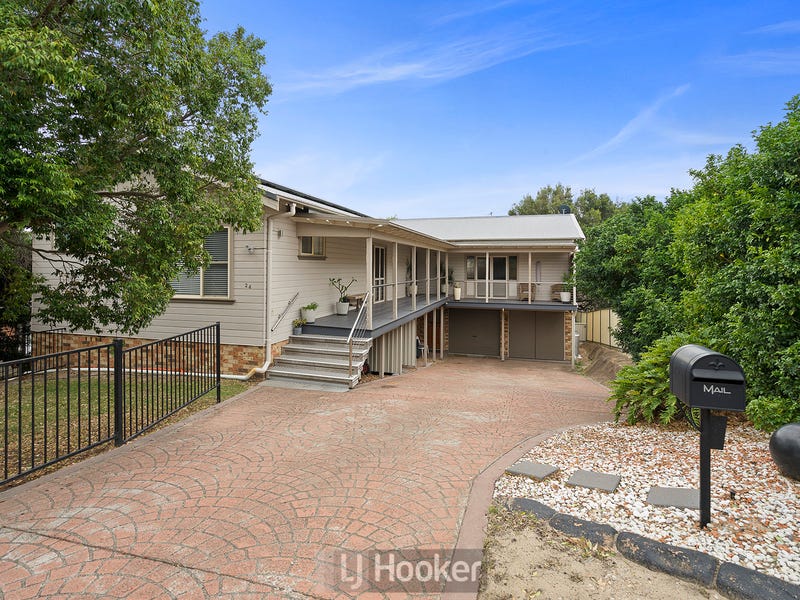 24 Newbold Road, Macquarie Hills, NSW 2285