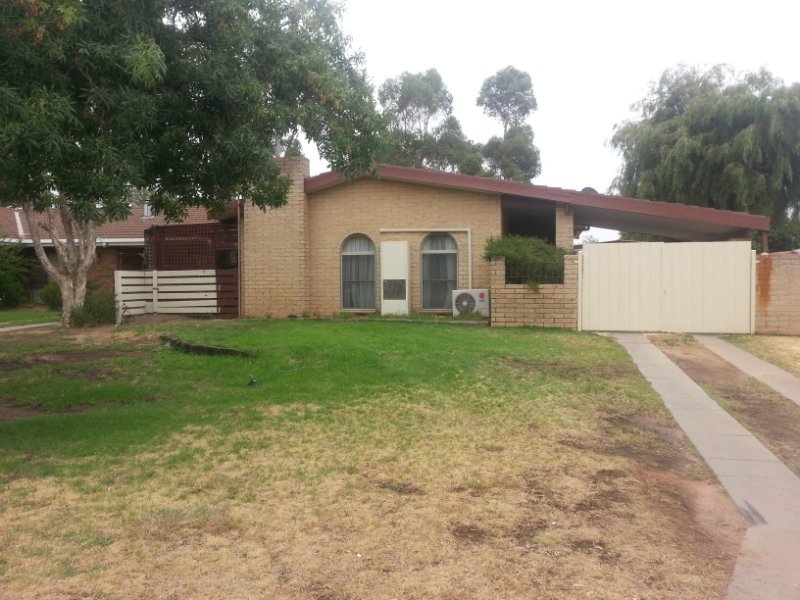 516 Henry Street, Deniliquin, NSW 2710 Property Details