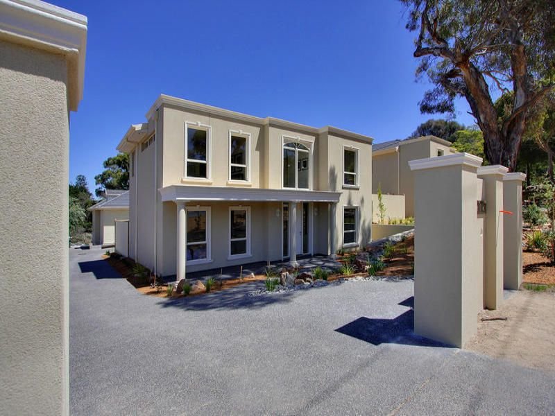 2/55 Herbert Street, Mornington, Vic 3931 Property Details