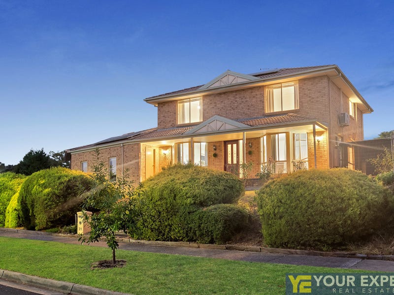 31 Lawrence Drive, Berwick, Vic 3806 Property Details