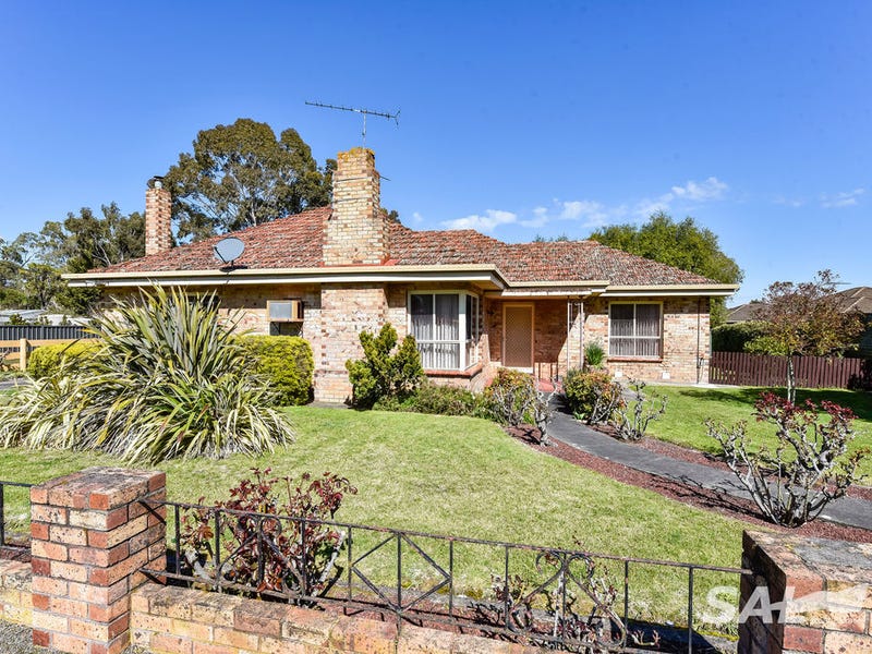 5 John Street, Kalangadoo, SA 5278 Property Details