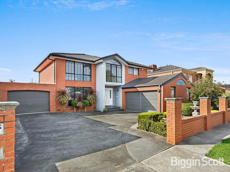 7 Ninalee Court, Springvale, Vic 3171 Property Details